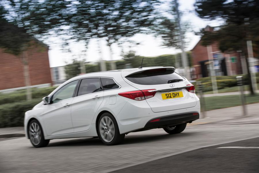  Hyundai i40 Tourer 2014 года  (UK) (фото 34 из 73)
